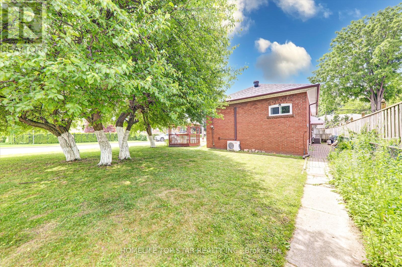 40 Lombardy Crescent, Toronto, Ontario  M1K 4N8 - Photo 39 - E12932004