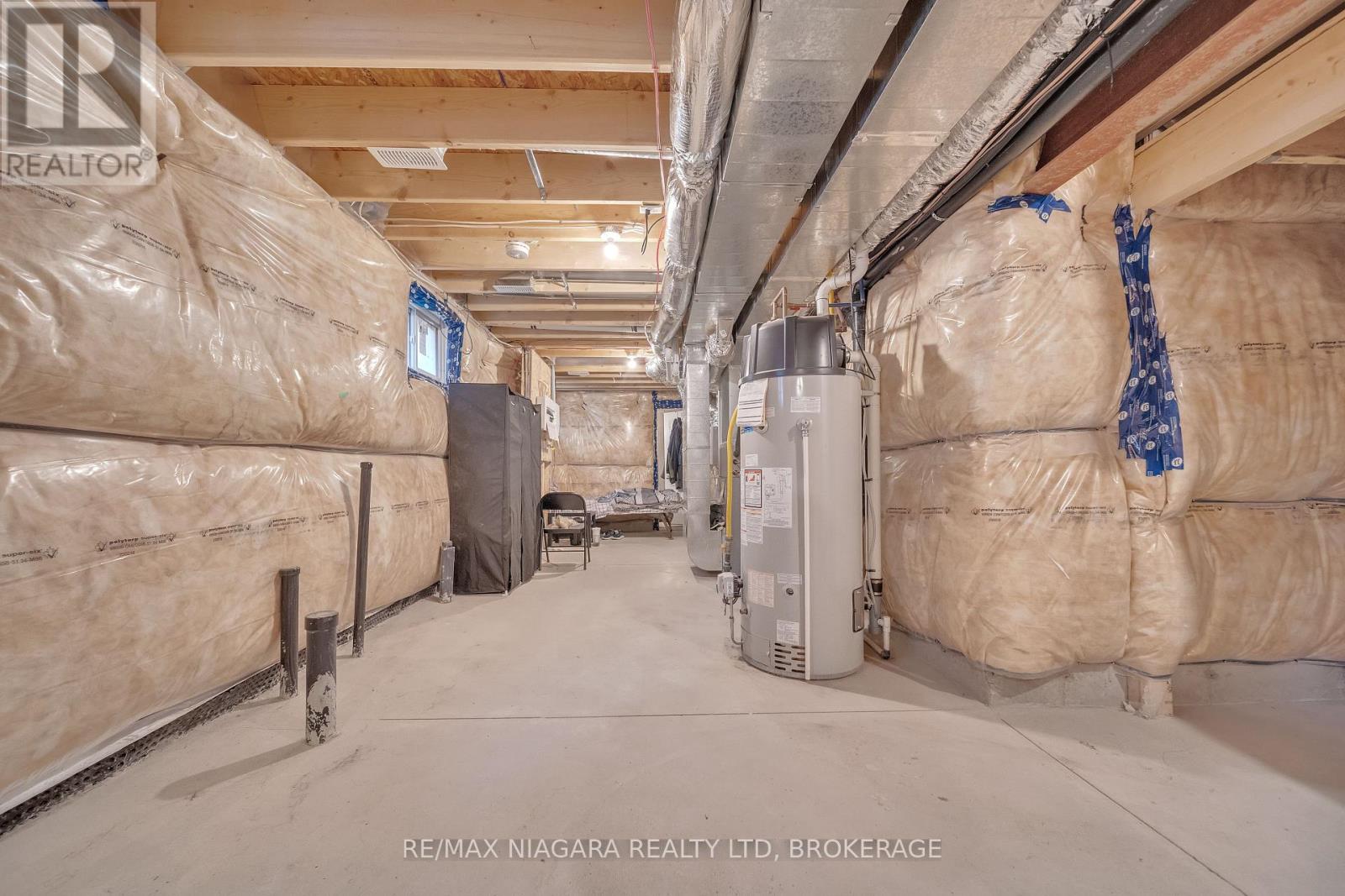 120 Renfrew Trail, Welland, Ontario  L3C 0K2 - Photo 48 - X12931956