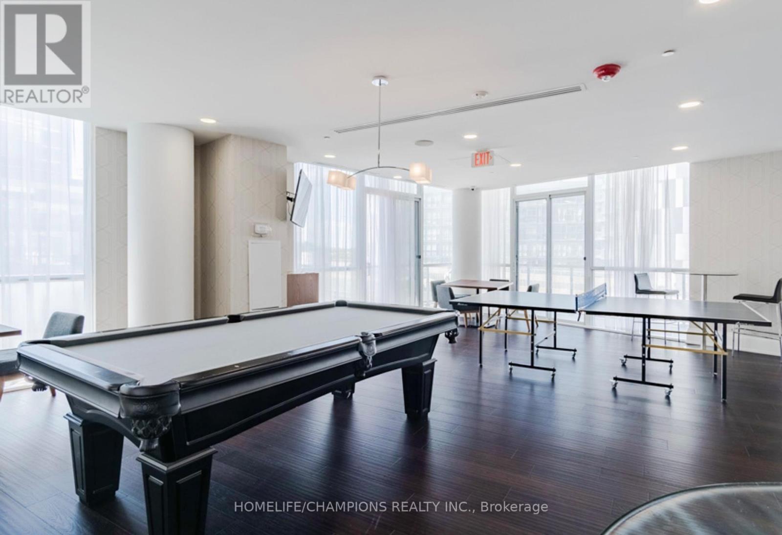 Th10 - 20 Bruyeres Mews, Toronto, Ontario M5V 0G8 - Photo 34 - C12928488