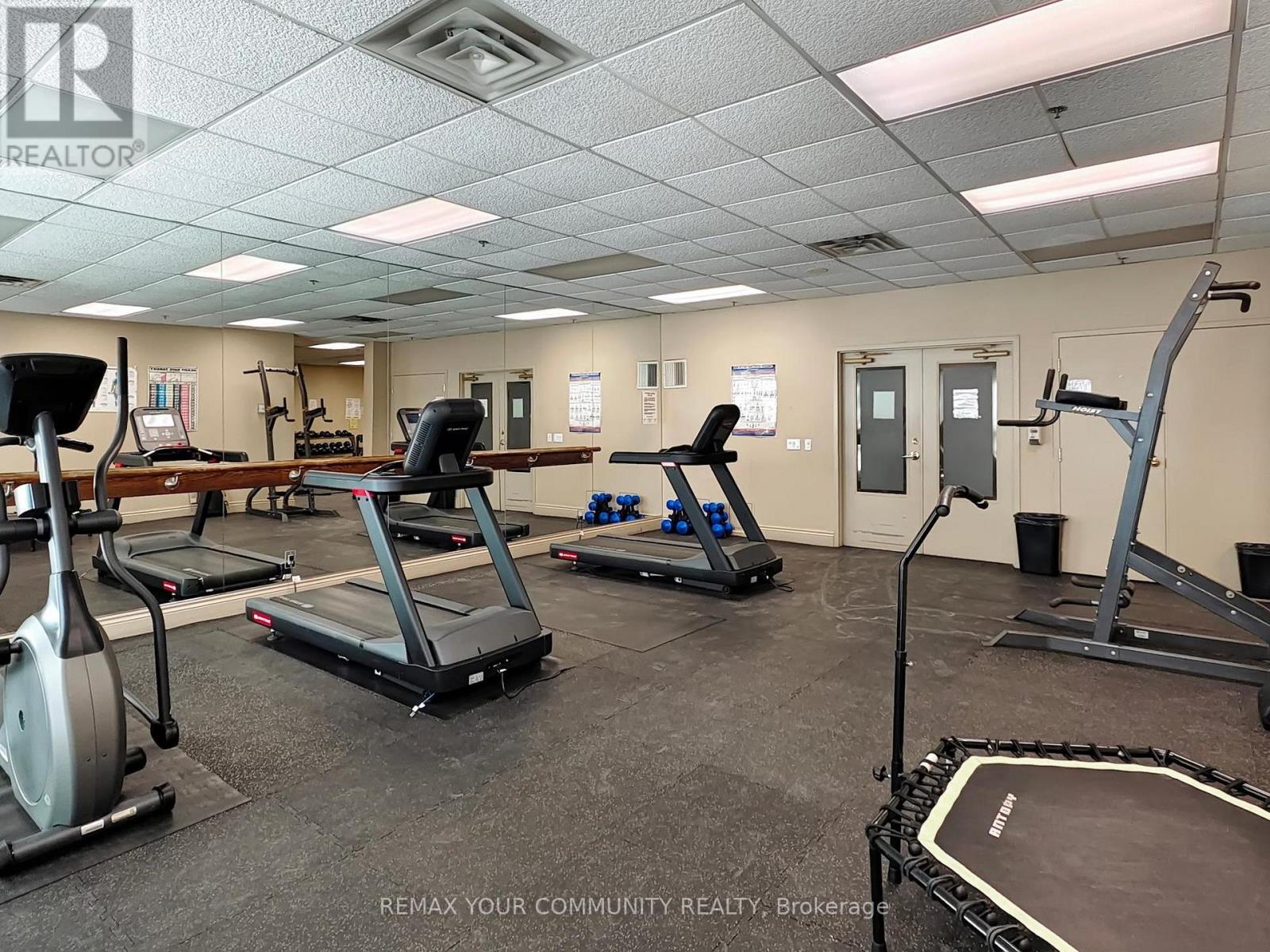 1002 - 7 Michael Power Place, Toronto, Ontario  M9A 0A4 - Photo 31 - W12925756