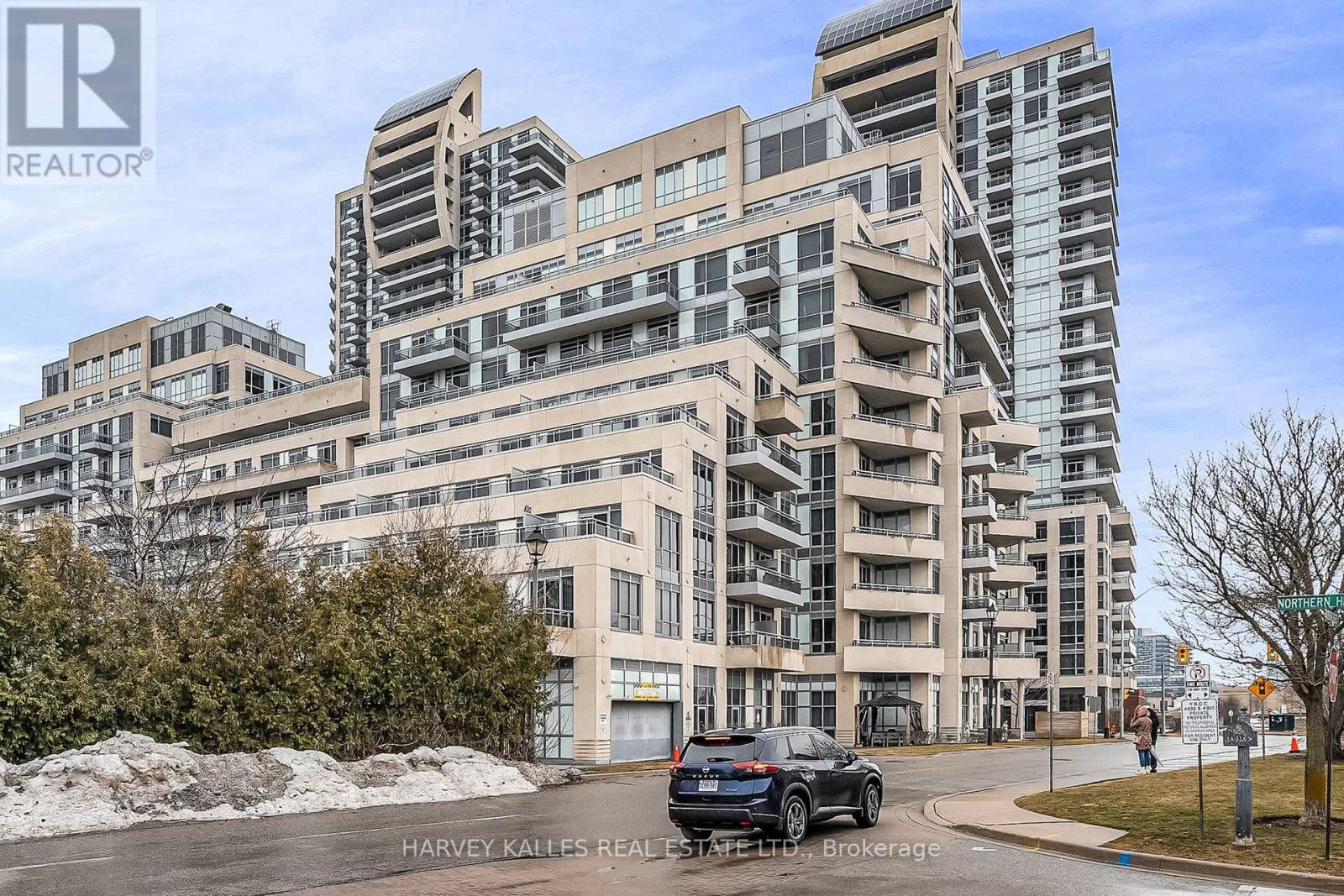 SE-305 - 9199 YONGE STREET, Richmond Hill, Ontario