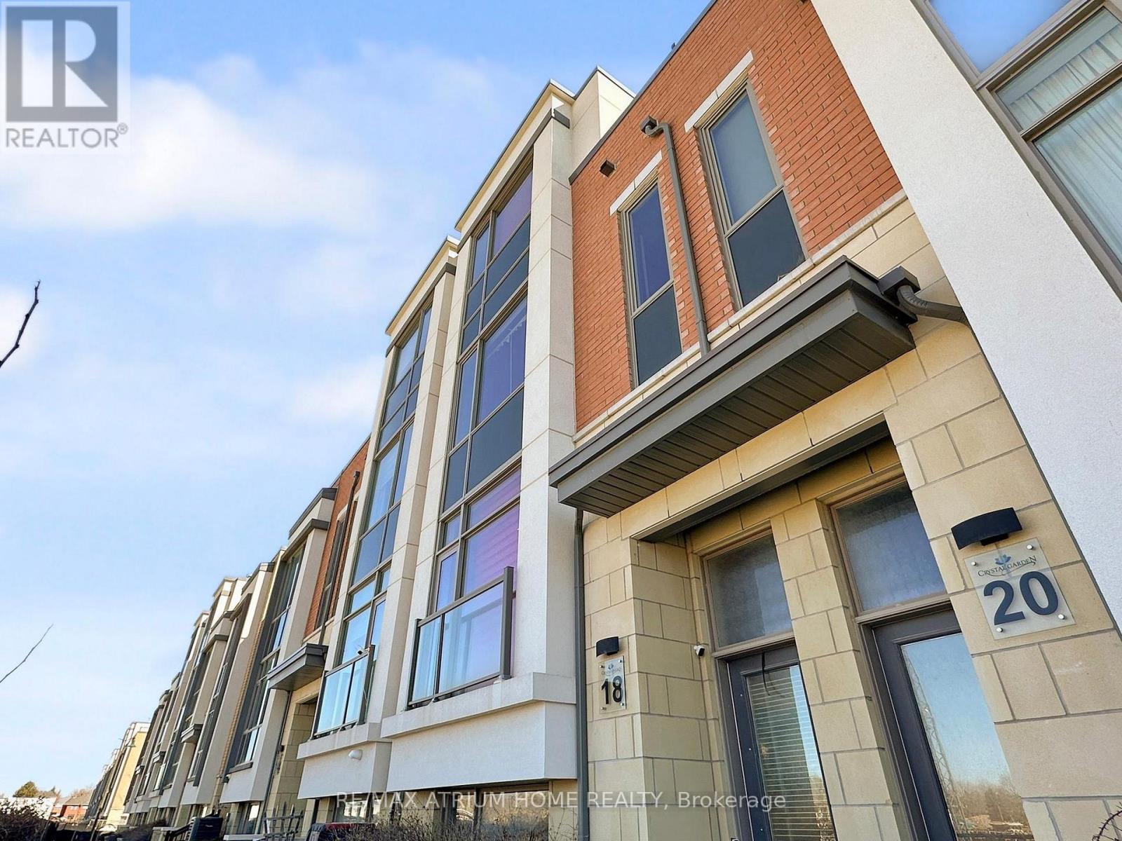 18 Teasel Way, Markham, Ontario  L3R 1L3 - Photo 2 - N12931982