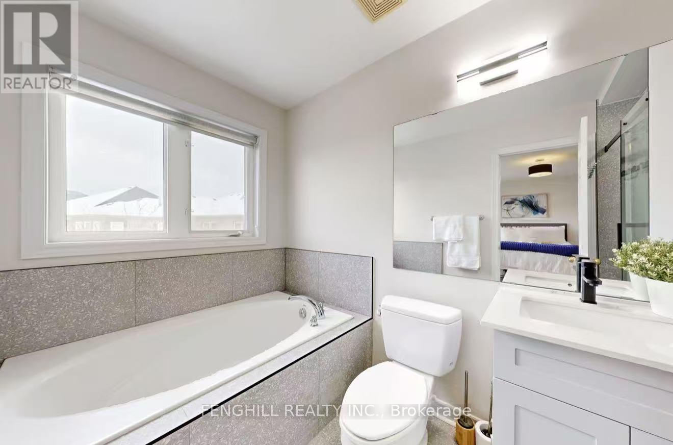 78 Autumn Hill Boulevard, Vaughan, Ontario  L4J 8Z1 - Photo 5 - N12932002