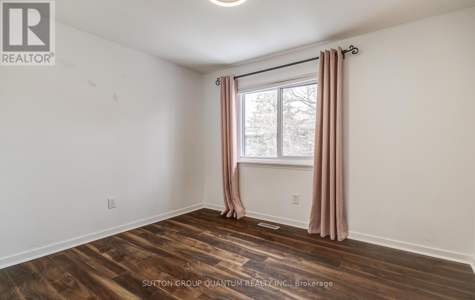 72 - 20 Mineola Road E, Mississauga, Ontario  L5G 4N9 - Photo 14 - W12914848