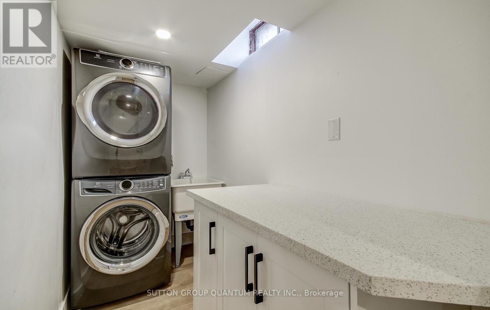 72 - 20 Mineola Road E, Mississauga, Ontario  L5G 4N9 - Photo 23 - W12914848