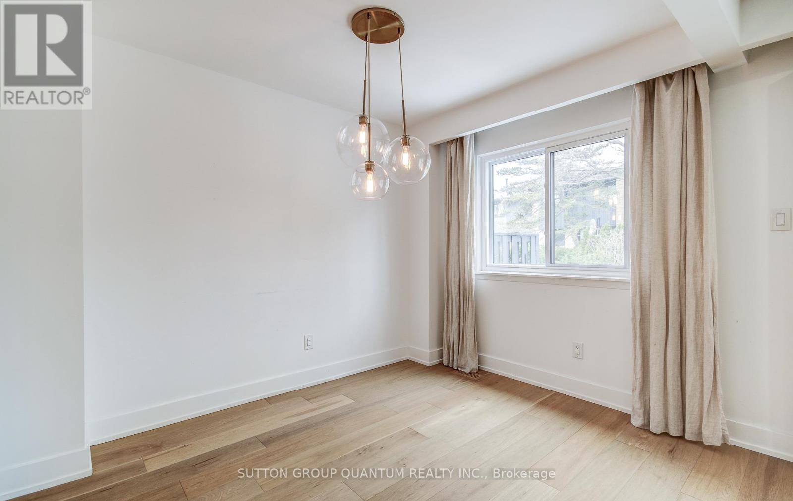 72 - 20 Mineola Road E, Mississauga, Ontario  L5G 4N9 - Photo 6 - W12914848