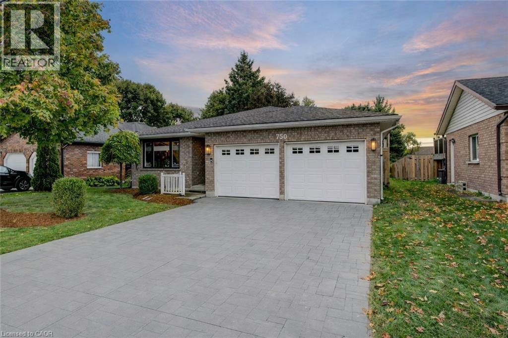 750 EDGAR Street W, listowel, Ontario