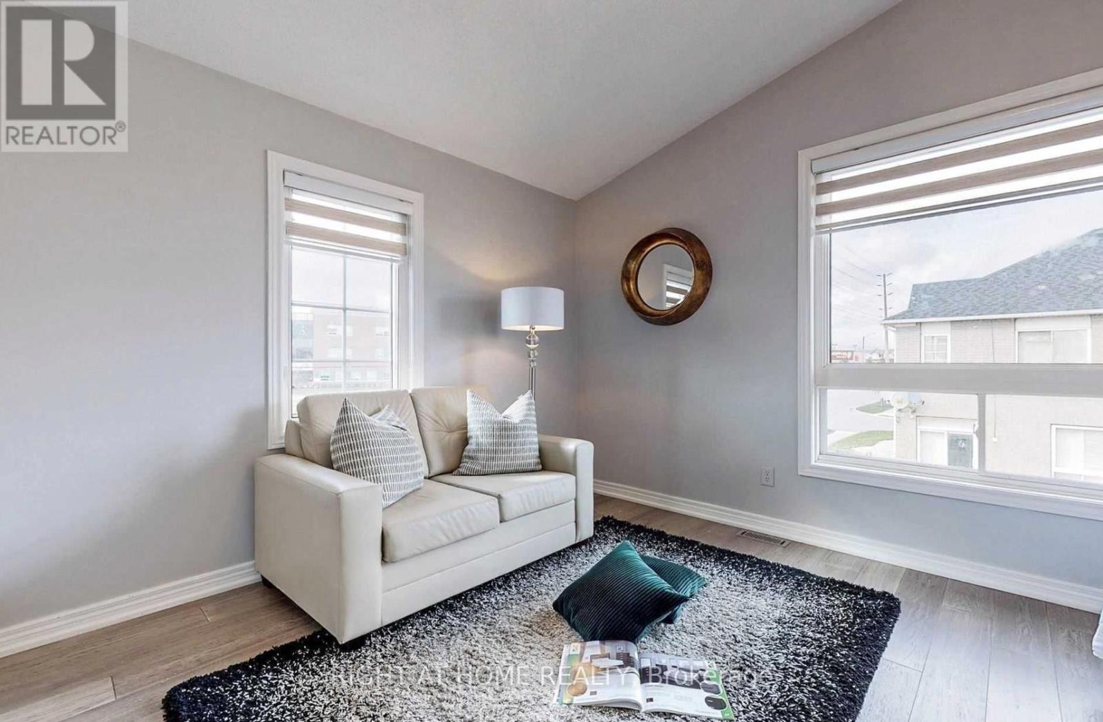 3690 Thomas Street, Mississauga, Ontario  L5M 7E6 - Photo 11 - W12931972