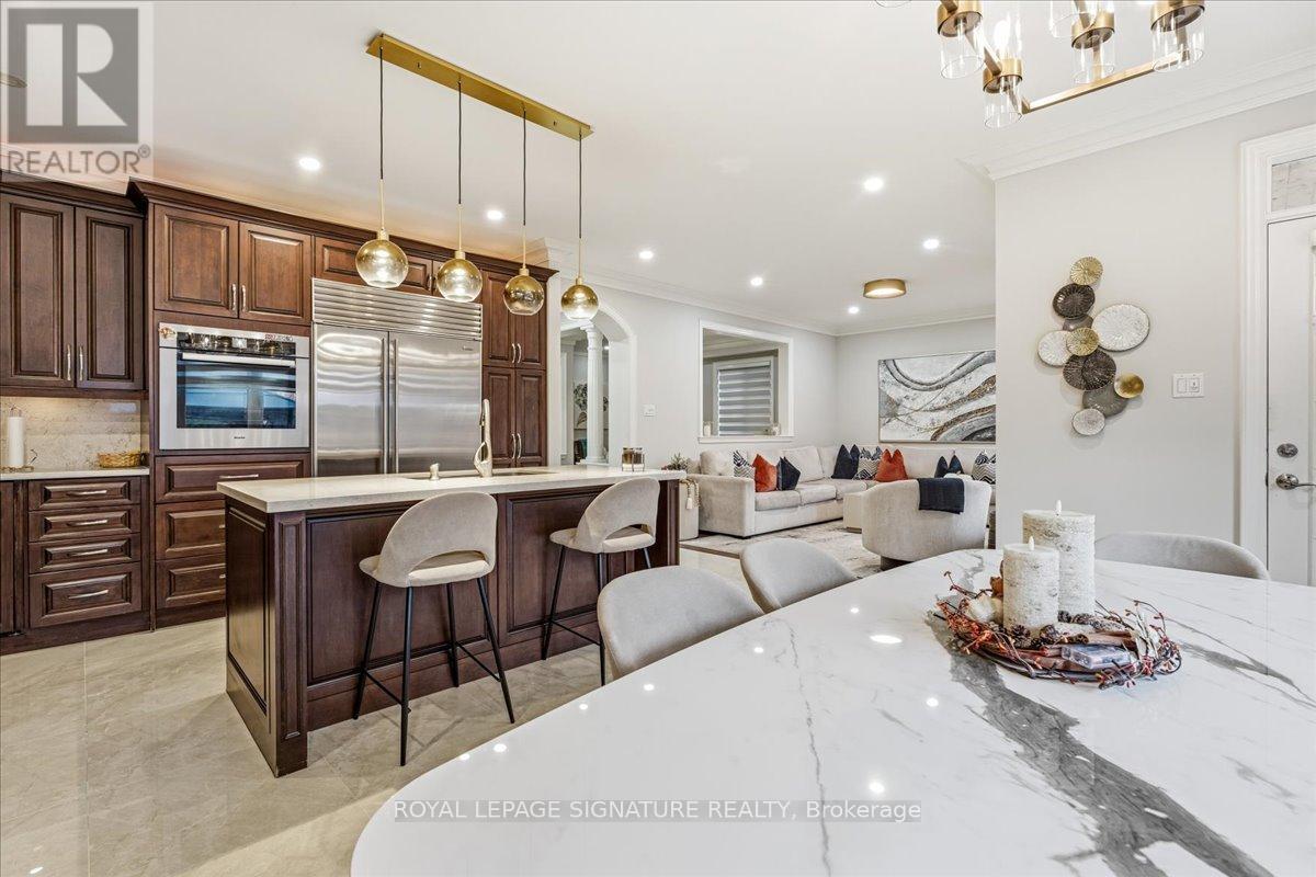 1268 Kestell Boulevard, Oakville, Ontario  L6H 0B3 - Photo 11 - W12931986