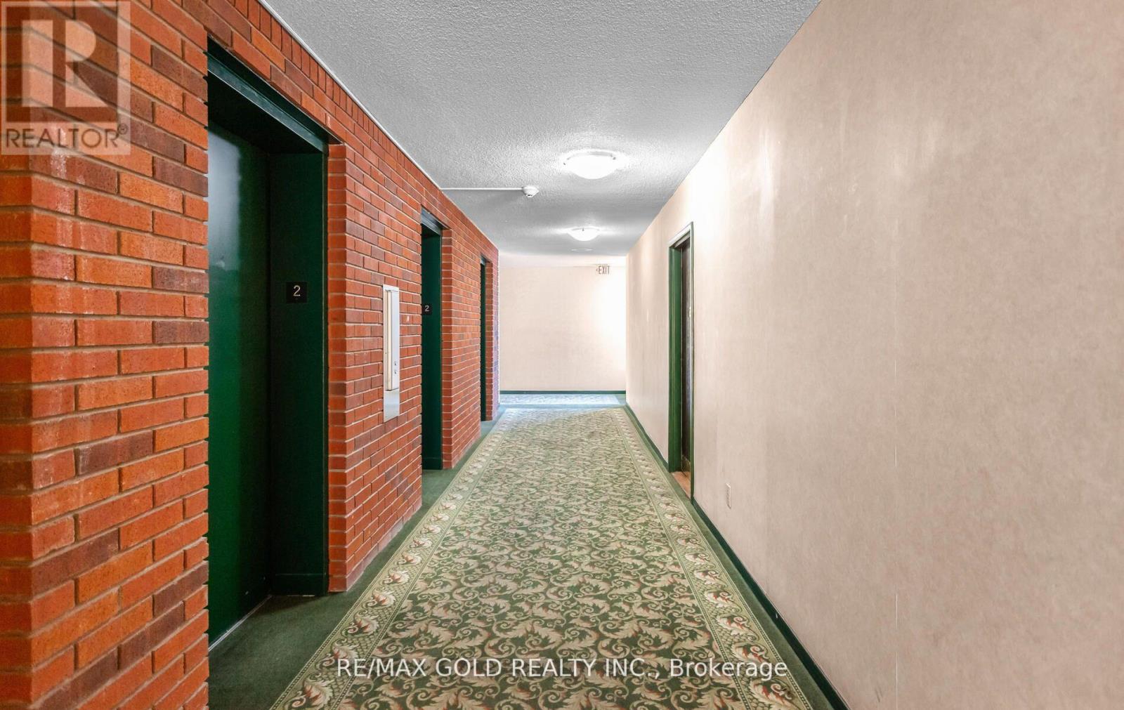 204 - 200 Robert Speck Parkway, Mississauga, Ontario L4Z 1S3 - Photo 9 - W12931990