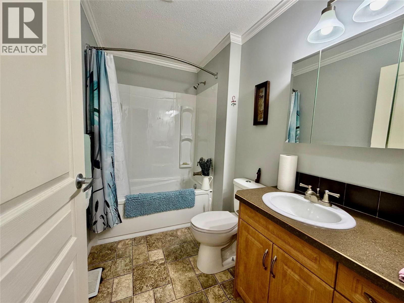 720 105 Avenue, Dawson Creek, British Columbia  V1G 2K6 - Photo 16 - 10381032