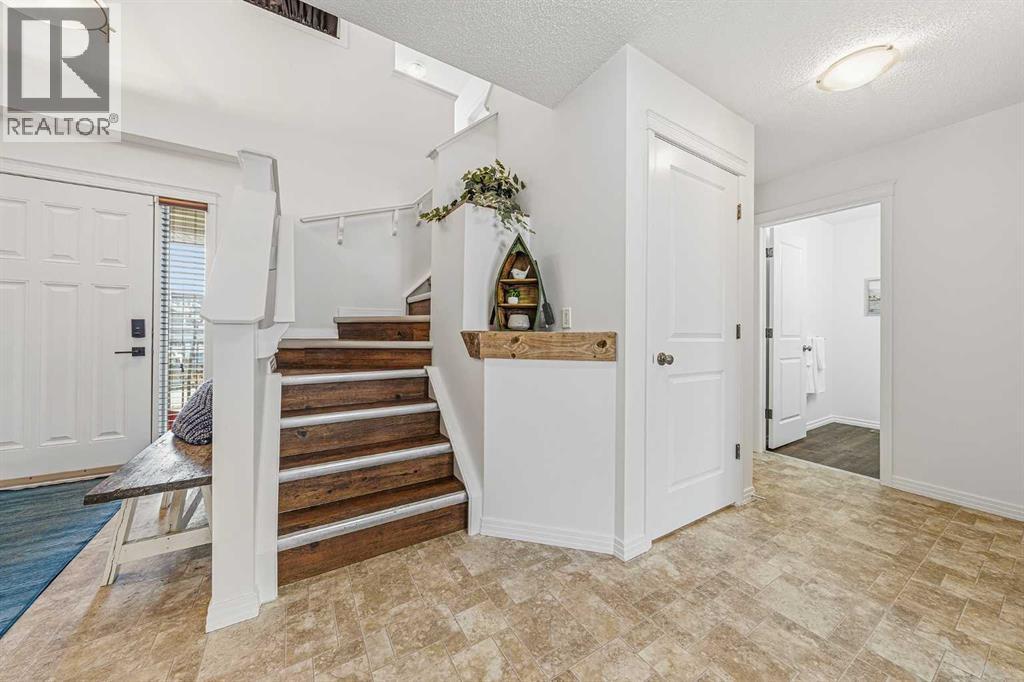 31 Jumping Pound Rise, Cochrane, Alberta  T4C 0K4 - Photo 8 - A2295455