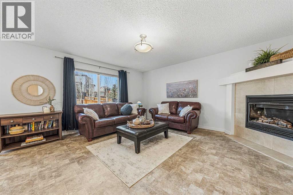 31 Jumping Pound Rise, Cochrane, Alberta  T4C 0K4 - Photo 4 - A2295455