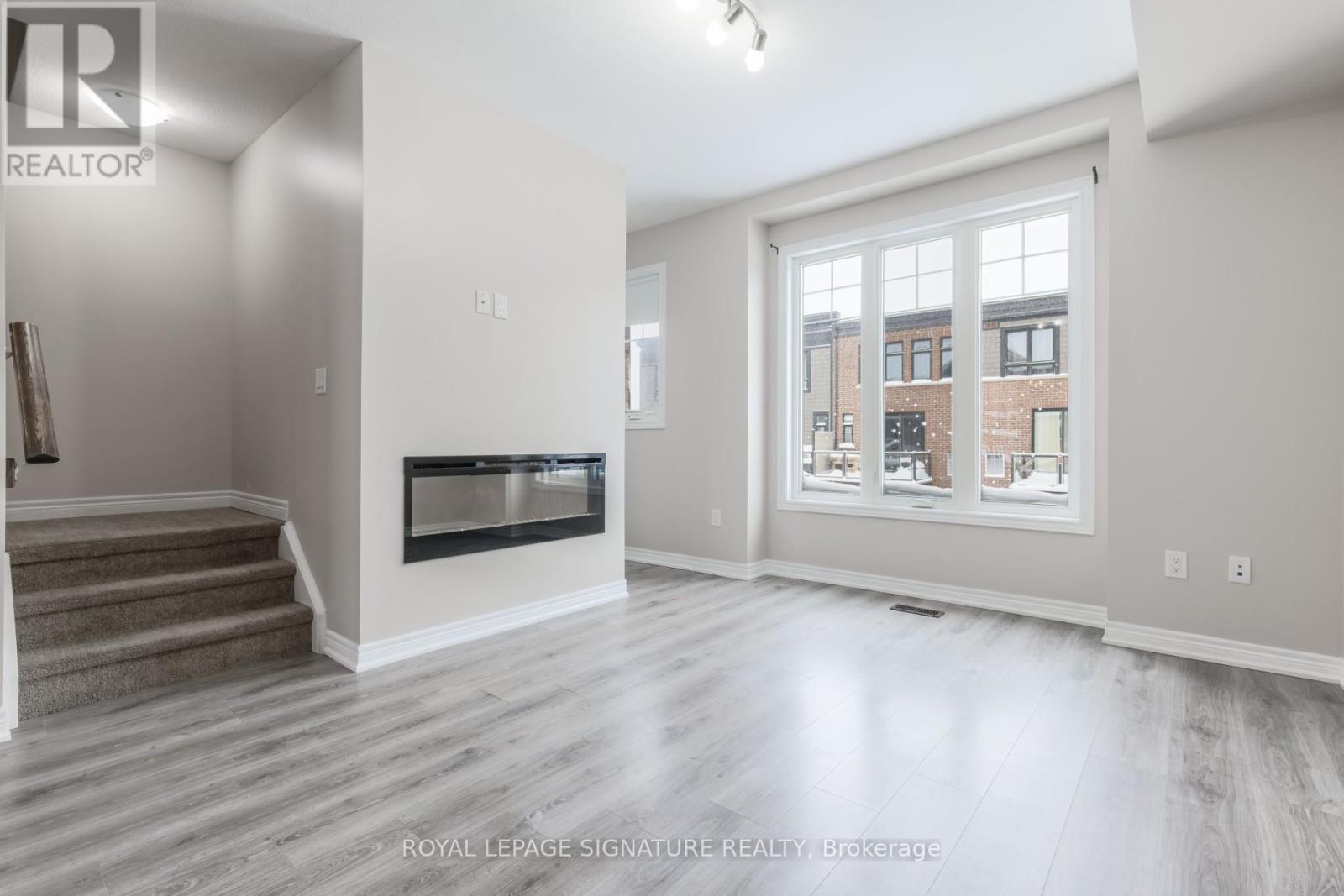 68 Esplanade Lane, Grimsby, Ontario  L3M 0H2 - Photo 13 - X12931960