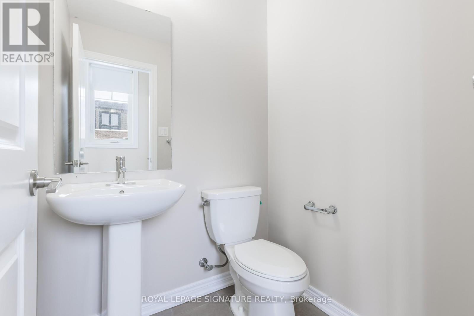 68 Esplanade Lane, Grimsby, Ontario  L3M 0H2 - Photo 15 - X12931960