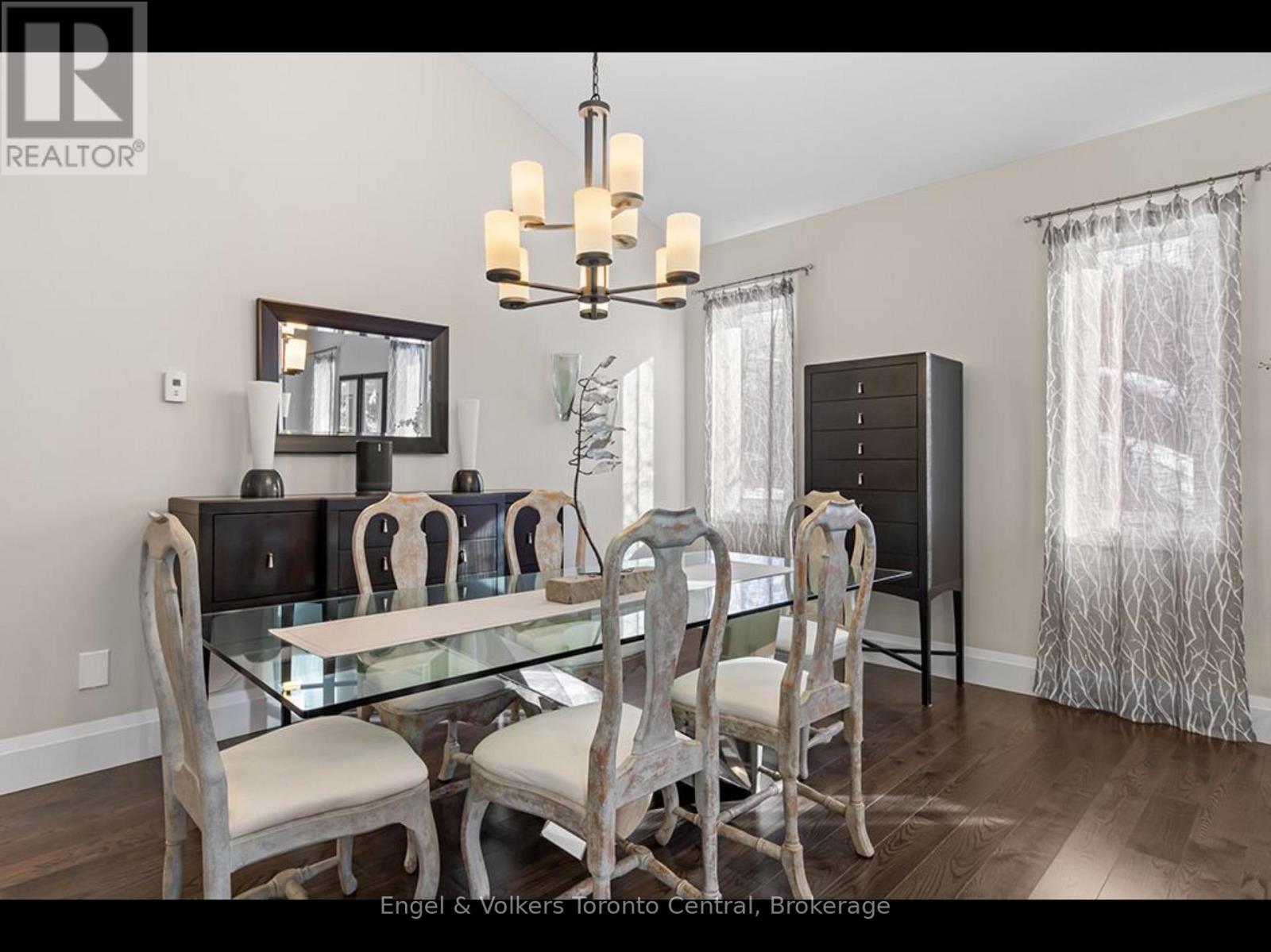 68 50th Street S, Wasaga Beach, Ontario  L9Z 1X5 - Photo 14 - S12742198