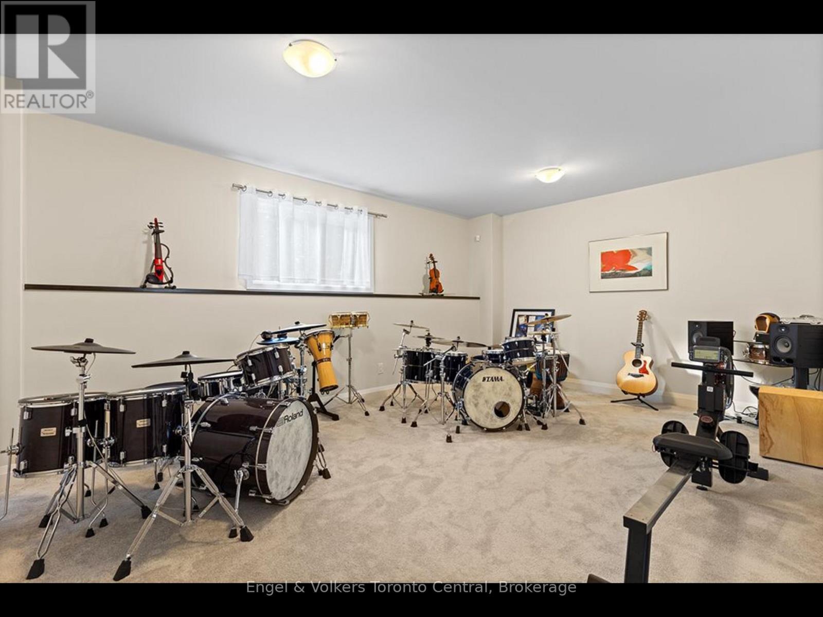 68 50th Street S, Wasaga Beach, Ontario  L9Z 1X5 - Photo 36 - S12742198