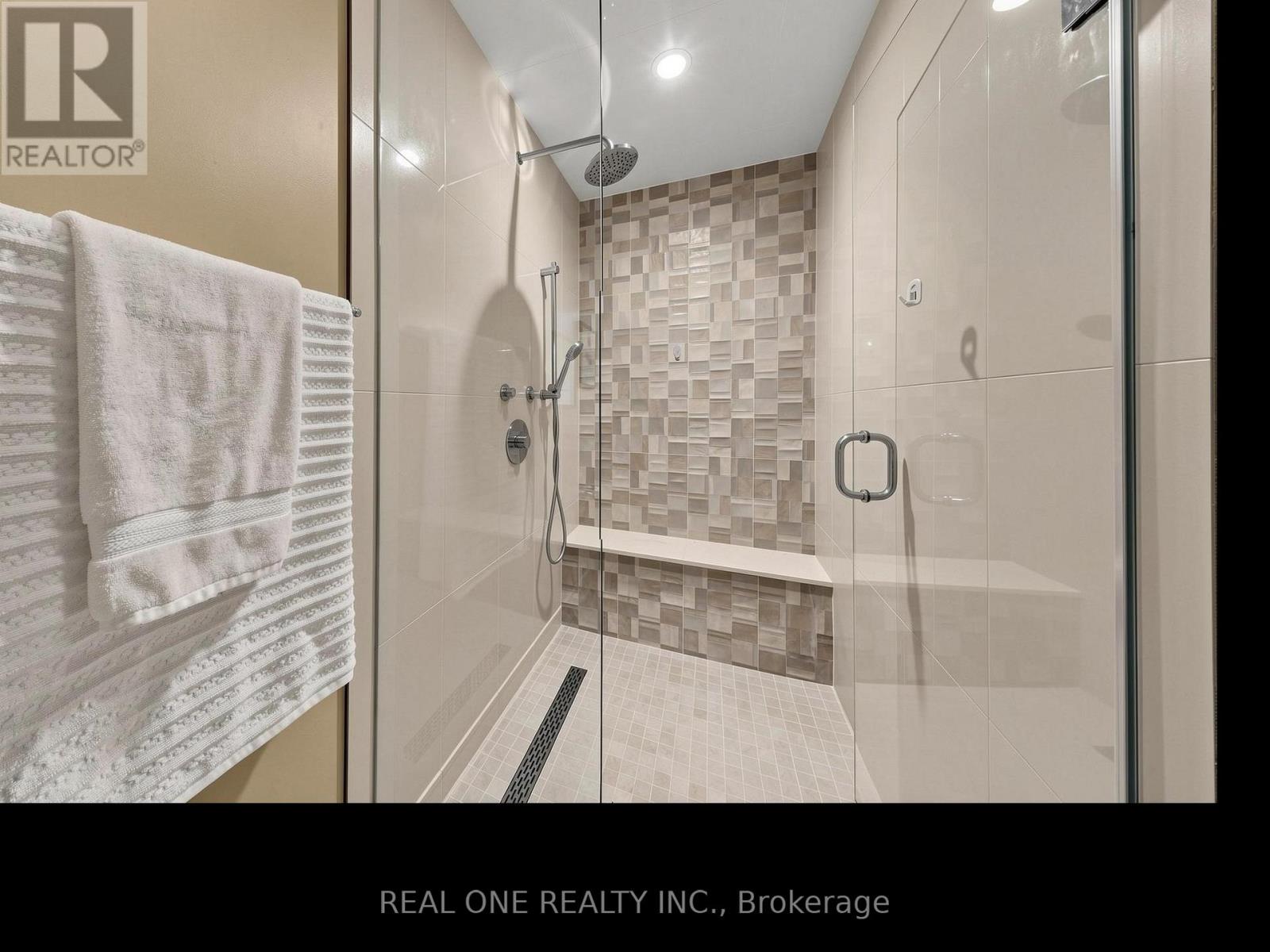 237 Princess Avenue, Toronto, Ontario M2N 3S2 - Photo 33 - C12927176