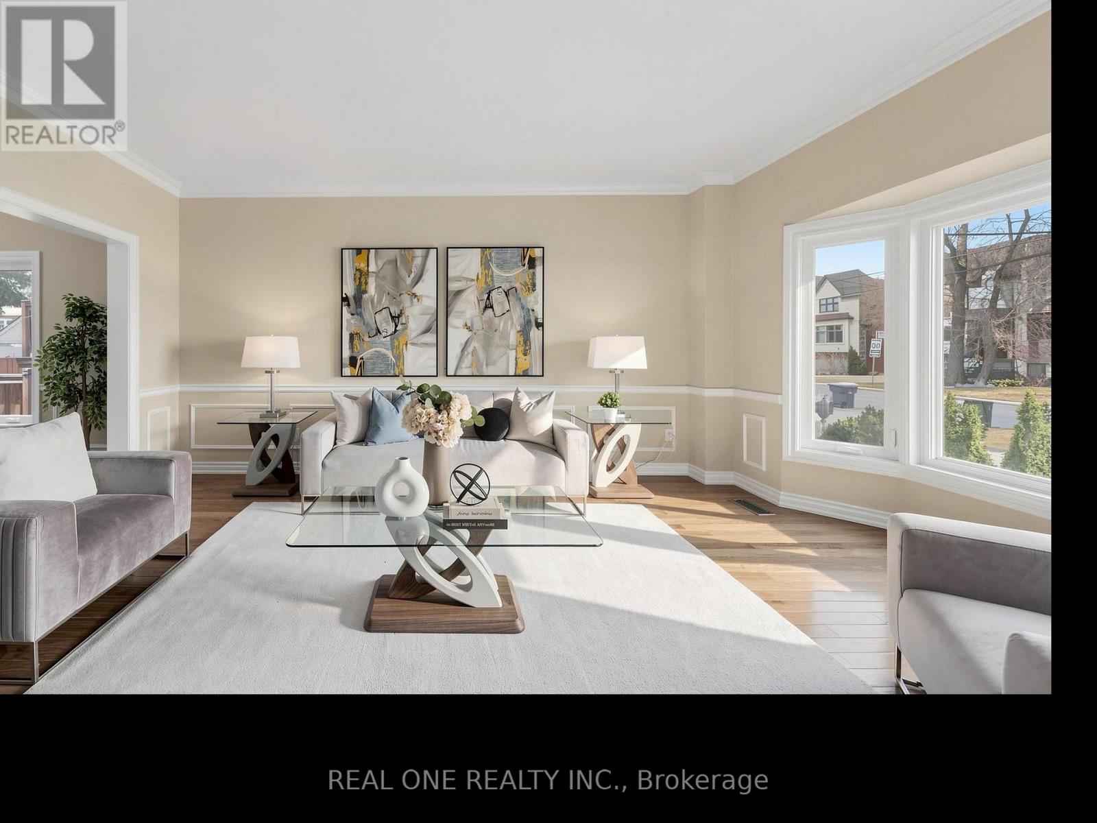 237 Princess Avenue, Toronto, Ontario M2N 3S2 - Photo 8 - C12927176