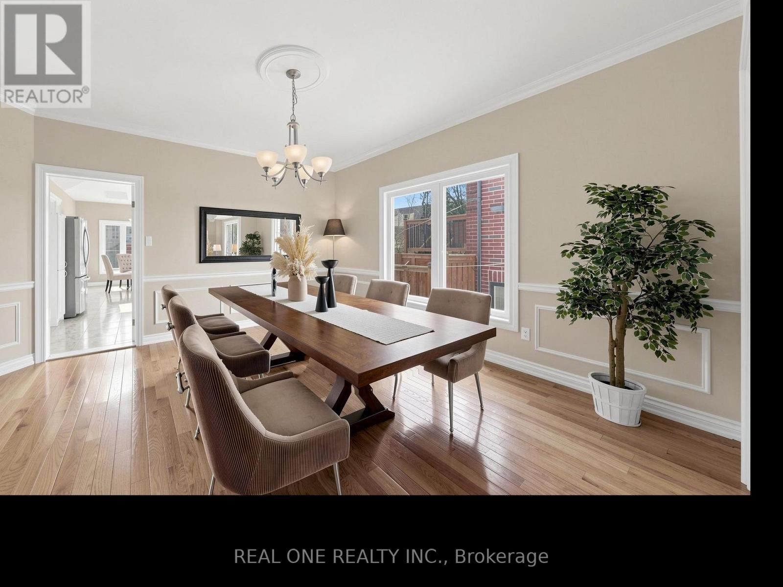 237 Princess Avenue, Toronto, Ontario M2N 3S2 - Photo 9 - C12927176