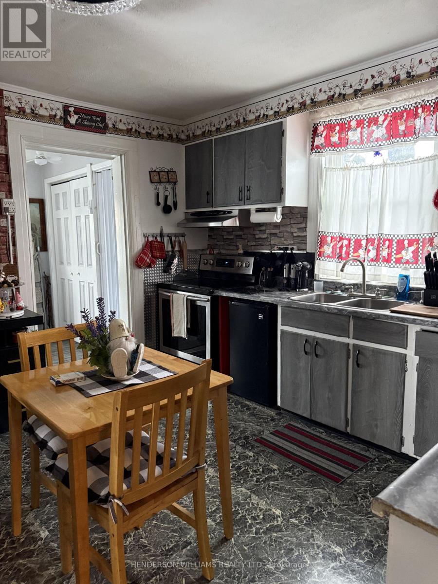 105 Pine Street, Belleville, Ontario  K8N 2M9 - Photo 10 - X12885028