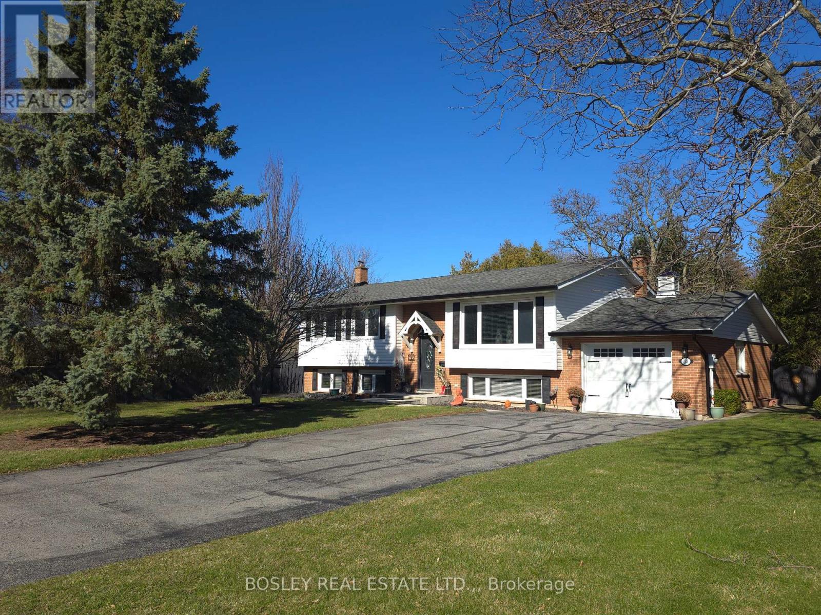 10 Northgate Circle, Niagara-On-The-Lake, Ontario  L0S 1J0 - Photo 1 - X12702928