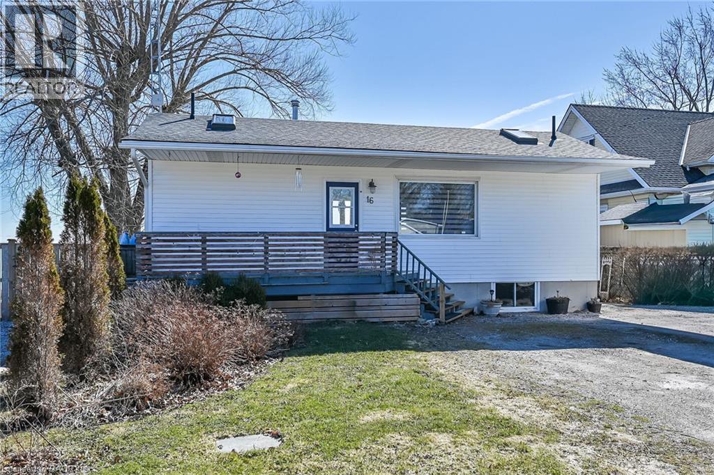 16 Wilcox Drive, Nanticoke, Ontario  N0A 1L0 - Photo 1 - 40815847