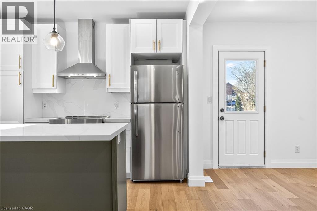 304 Park Street, Hamilton, Ontario  L9H 1Y9 - Photo 20 - 40815761