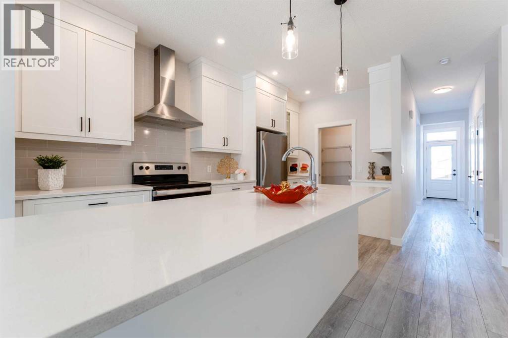 540 Chinook Winds Garden Sw, Airdrie, Alberta  T4B 5J6 - Photo 15 - A2292510