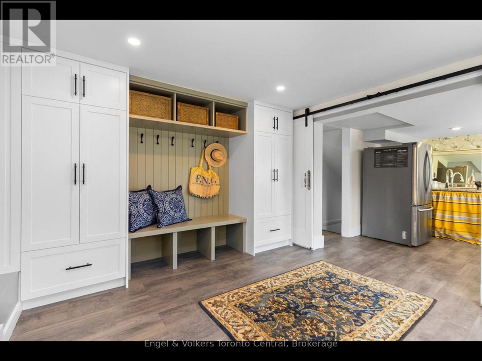 9263 91 County Road, Clearview, Ontario  L0M 1H0 - Photo 22 - S12745154