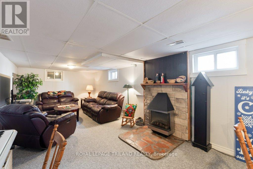 102 Steele Street, St. Thomas, Ontario  N5R 2Y5 - Photo 28 - X12825930