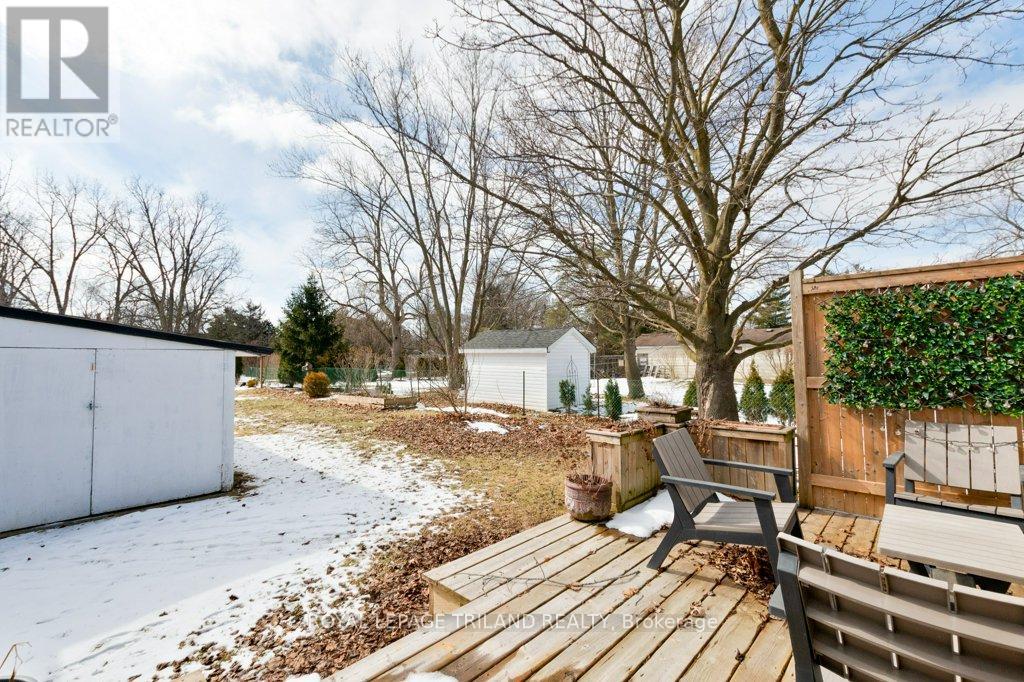 102 Steele Street, St. Thomas, Ontario  N5R 2Y5 - Photo 37 - X12825930