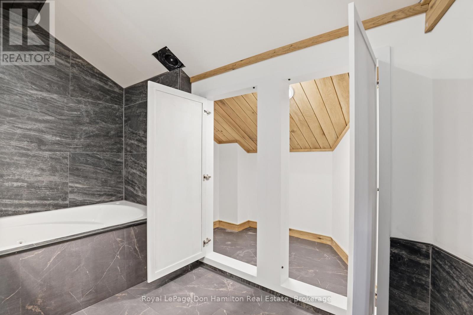 84415 Division Line, Ashfield-Colborne-Wawanosh, Ontario  N0M 1R0 - Photo 45 - X12932052