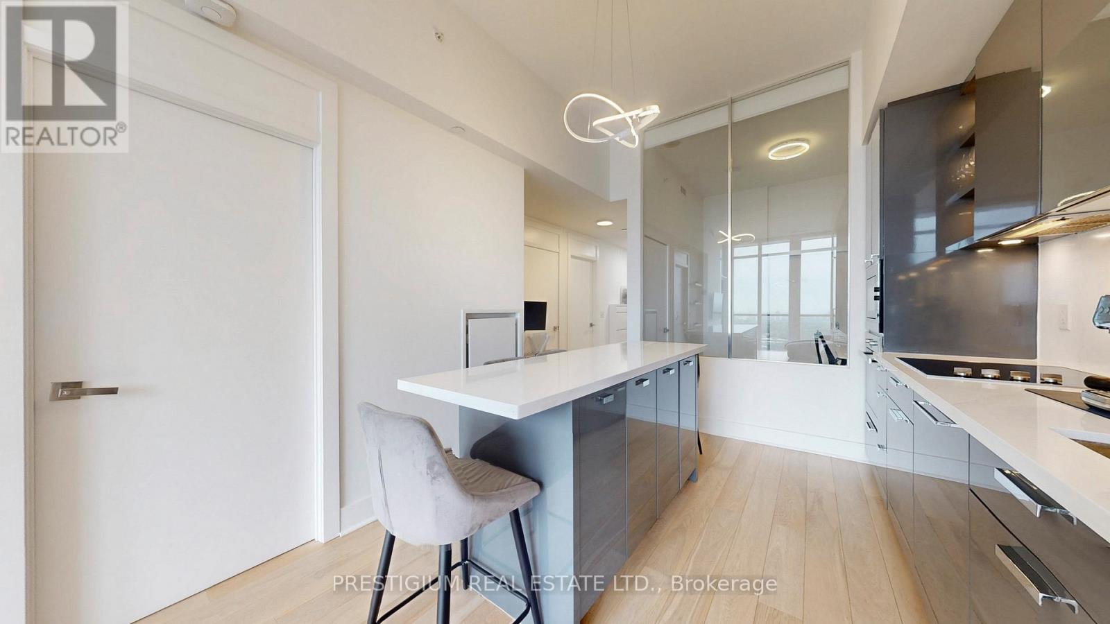 2405 - 32 Davenport Road, Toronto, Ontario  M5R 0B5 - Photo 14 - C12932016