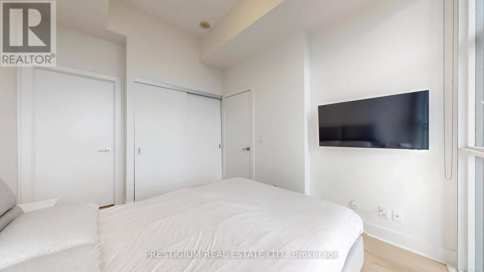 2405 - 32 Davenport Road, Toronto, Ontario  M5R 0B5 - Photo 19 - C12932016