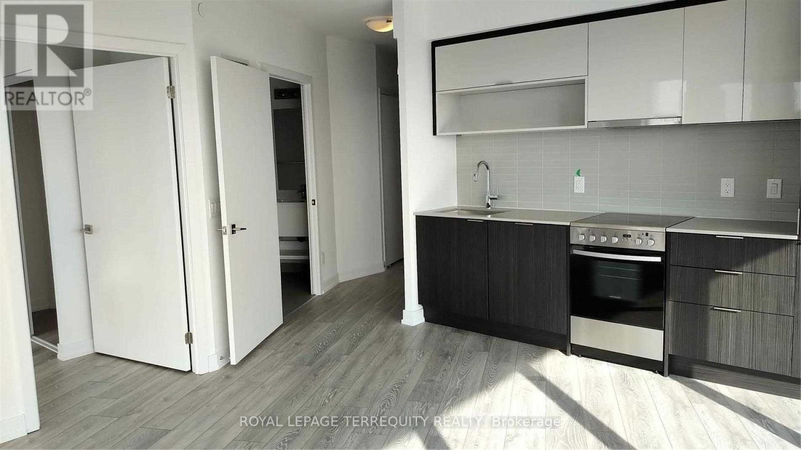 2908 - 159 Wellesley Street E, Toronto, Ontario  M4Y 0H5 - Photo 5 - C12932104