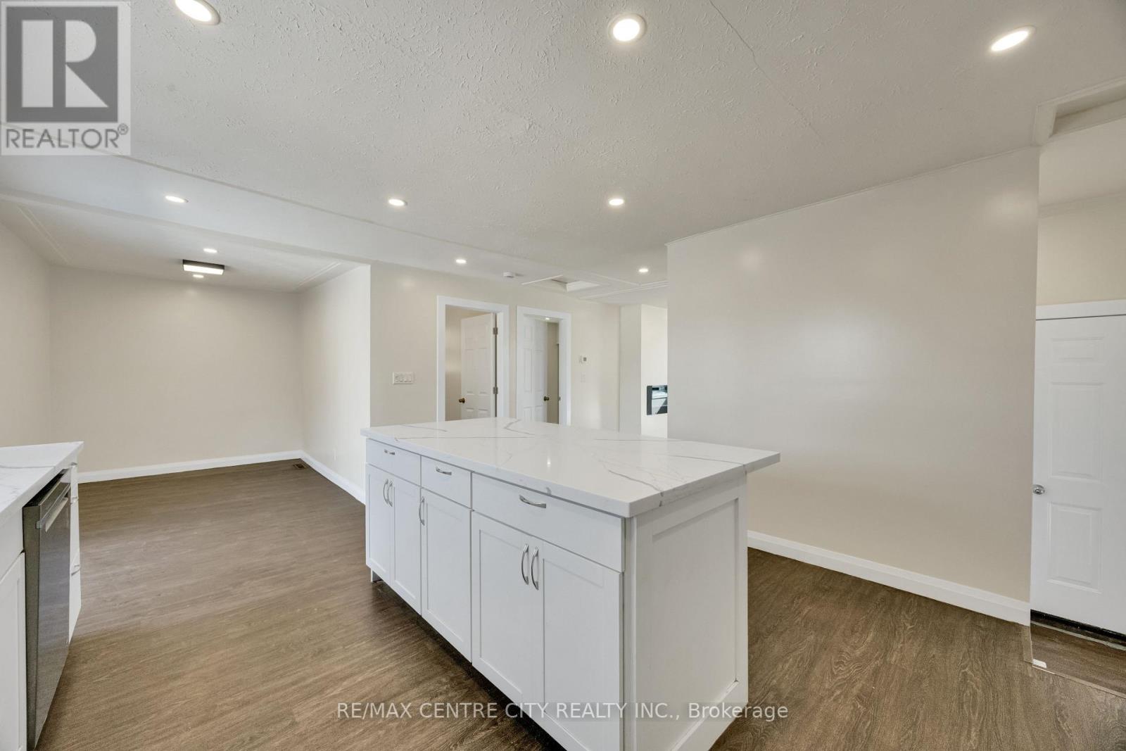 78 Langarth Street W, London South, Ontario  N6J 1P4 - Photo 18 - X12932050