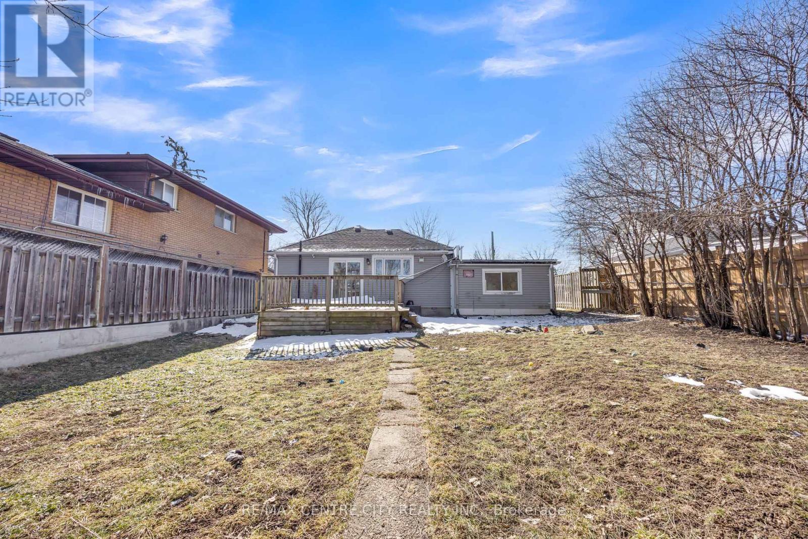 78 Langarth Street W, London South, Ontario  N6J 1P4 - Photo 31 - X12932050