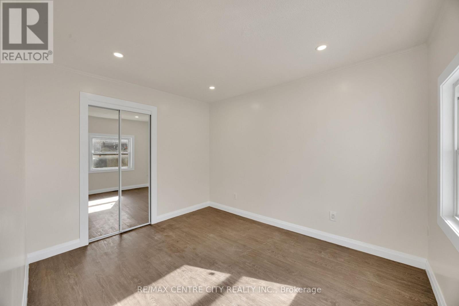 78 Langarth Street W, London South, Ontario  N6J 1P4 - Photo 7 - X12932050