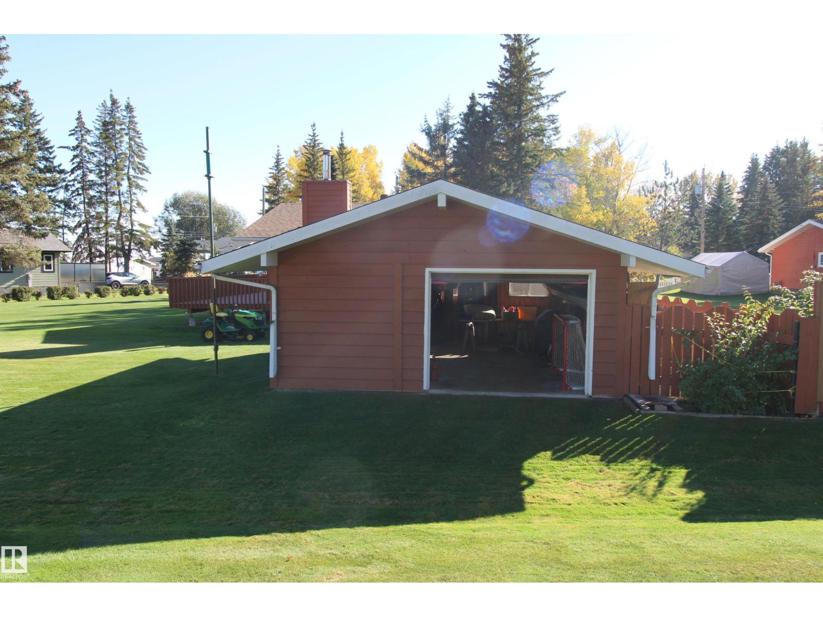 308, 309 3 St. Ross Haven, Rural Lac Ste. Anne County, Alberta  T0E 1A0 - Photo 14 - E4479218