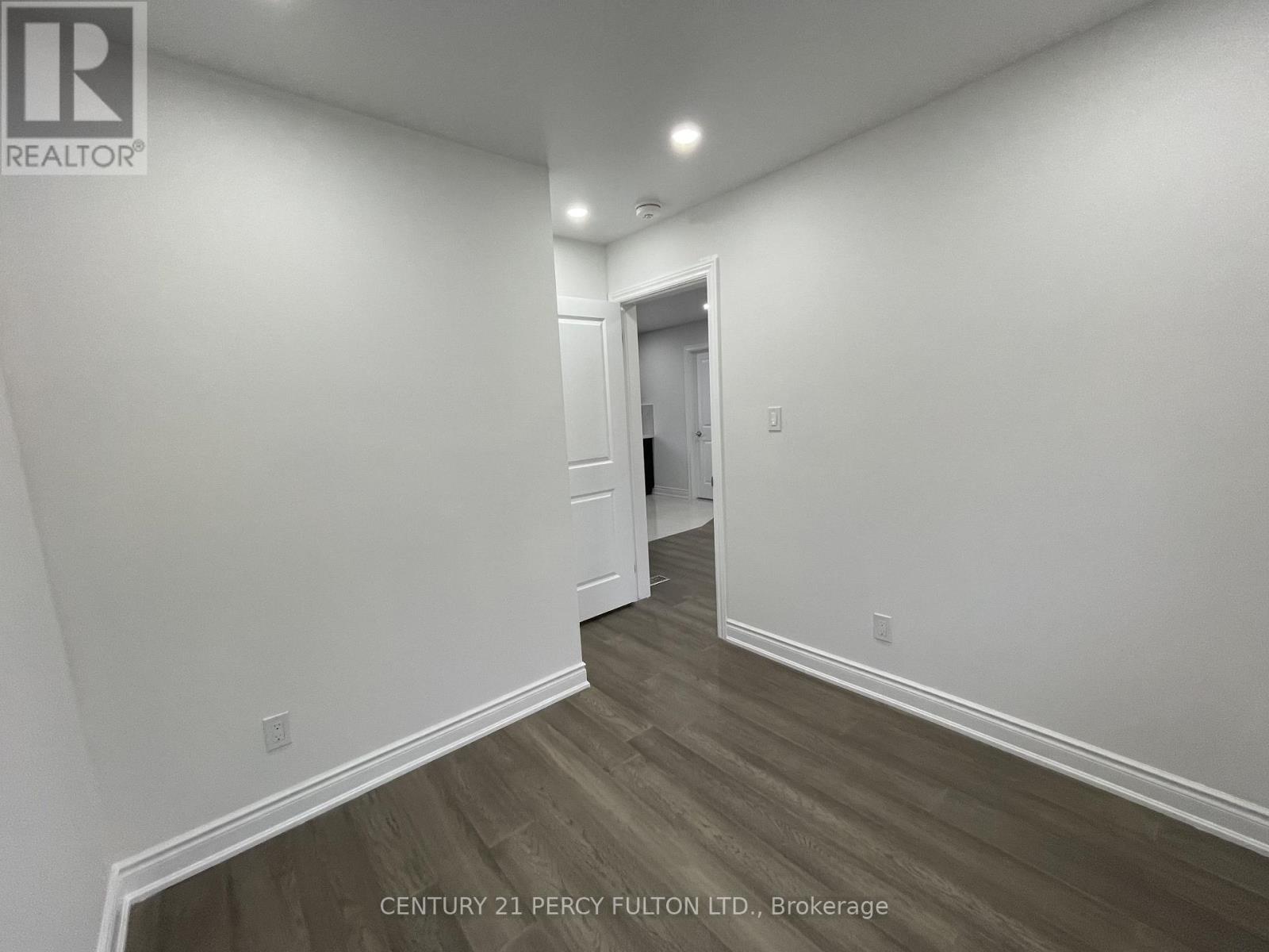 Coach - 530 Country Glen, Markham (Cornell), Ontario  L6B 1H4 - Photo 14 - N12932014