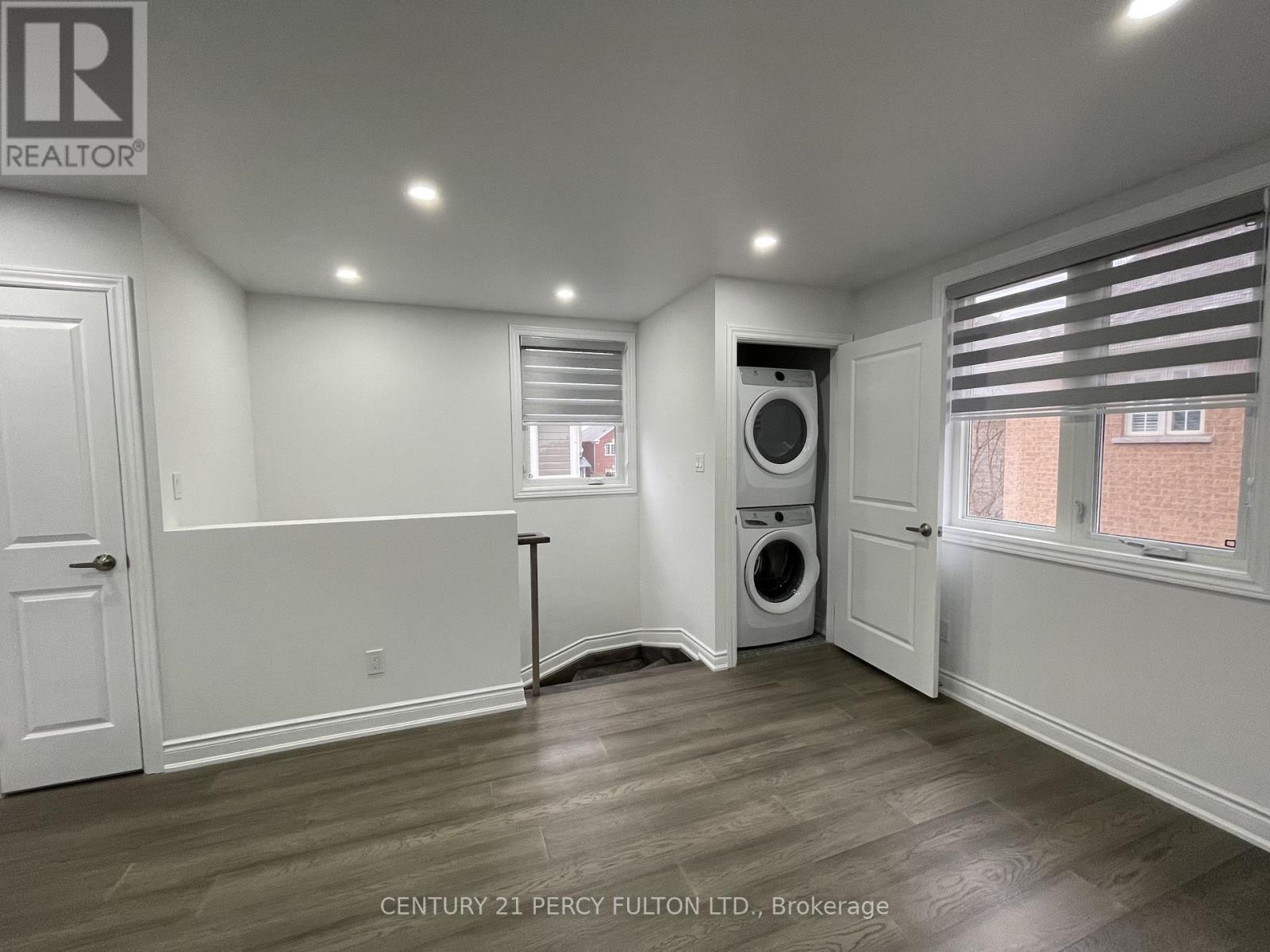 Coach - 530 Country Glen, Markham (Cornell), Ontario  L6B 1H4 - Photo 16 - N12932014