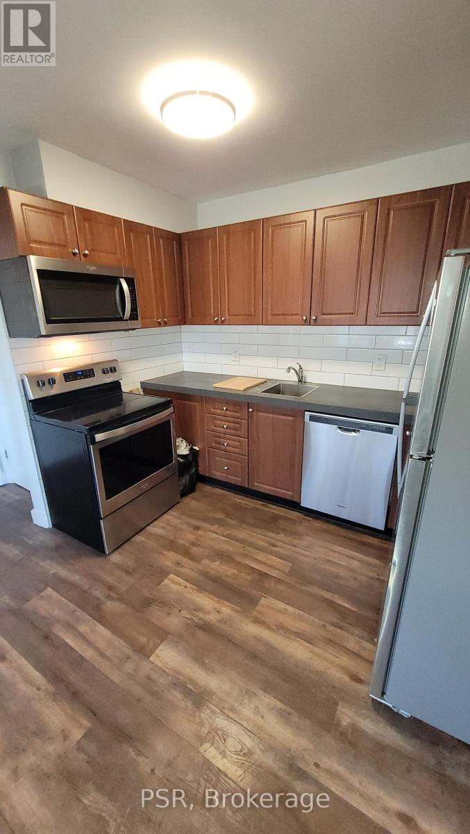 2 - 170 Holborne Avenue, Toronto, Ontario  M4C 2R6 - Photo 2 - E12930950