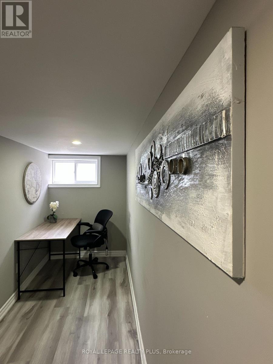 9 Ewing Street, Halton Hills, Ontario  L7G 2P6 - Photo 28 - W12873200