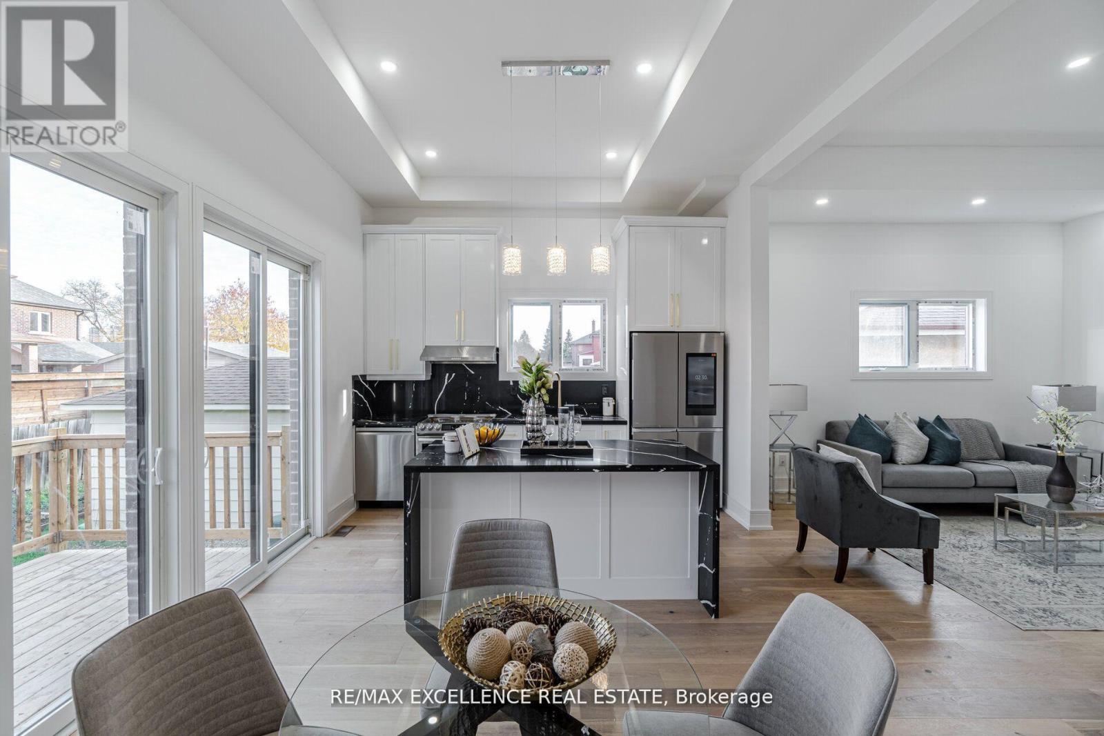 55 Renfield Street, Toronto, Ontario  M6M 4V5 - Photo 12 - W12932012