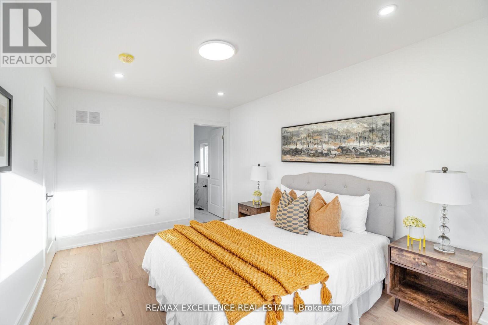 55 Renfield Street, Toronto, Ontario  M6M 4V5 - Photo 24 - W12932012