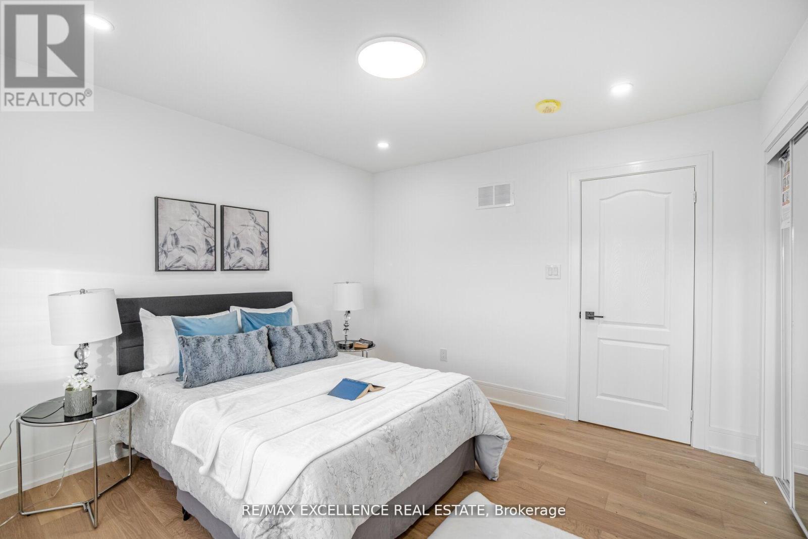 55 Renfield Street, Toronto, Ontario  M6M 4V5 - Photo 29 - W12932012