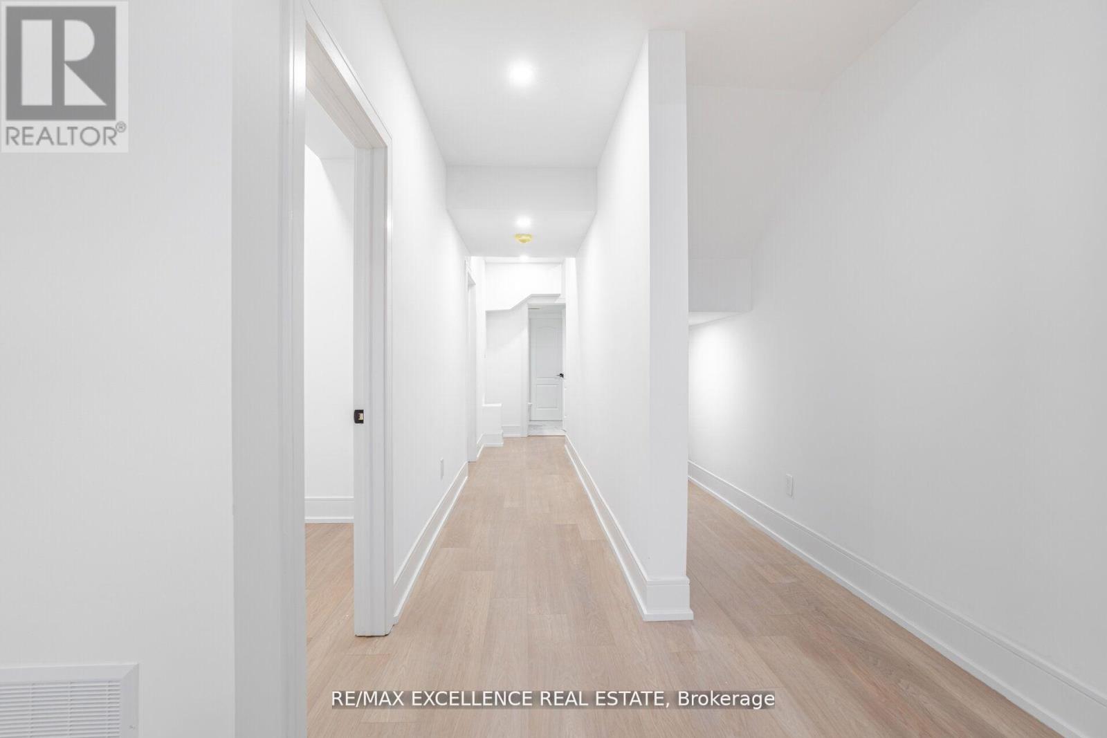 55 Renfield Street, Toronto, Ontario  M6M 4V5 - Photo 36 - W12932012