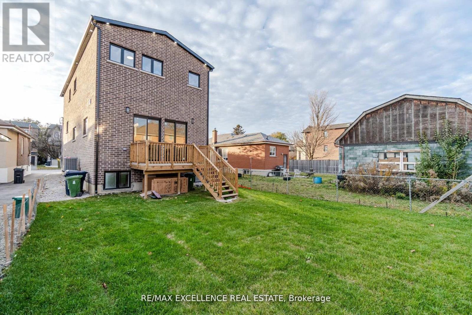 55 Renfield Street, Toronto, Ontario  M6M 4V5 - Photo 42 - W12932012