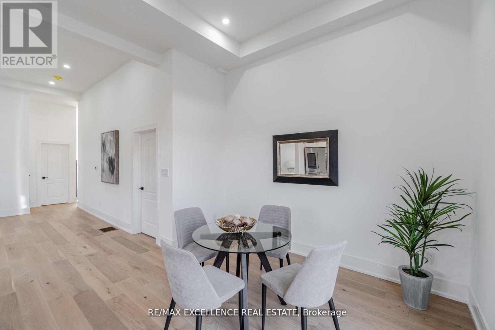 55 Renfield Street, Toronto, Ontario  M6M 4V5 - Photo 8 - W12932012